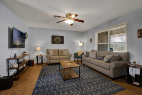 Cozy Haus with Fire Pit - 3 Min Drive to Main St!
